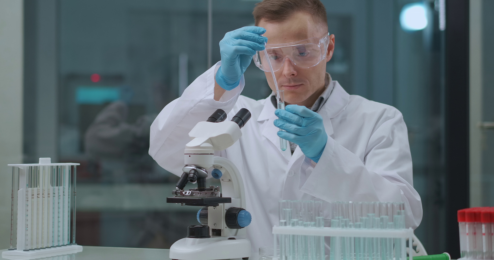 Inside the Lab: How PCR Detects STIs Using a Urine Sample - AllrangeKit™ sexual health blog article